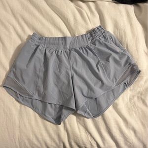 Lululemon Hotty Hot Shorts 4”
